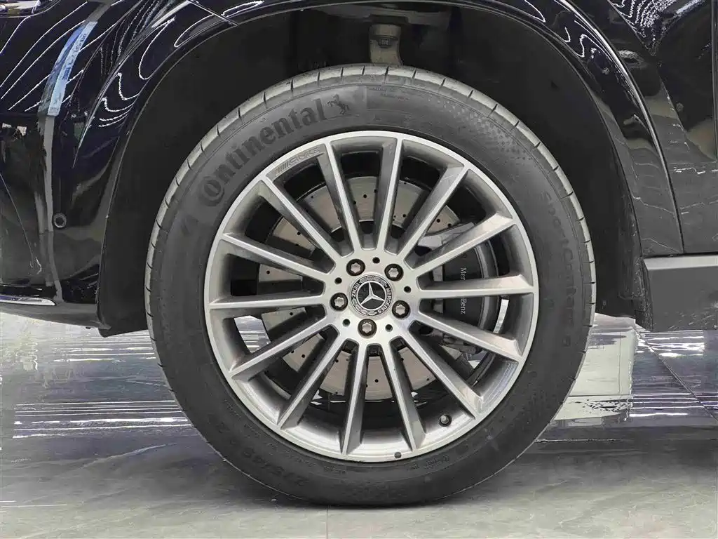 Mercedes-Benz GLE 2024 GLE 450 4MATIC Luxury фото 4