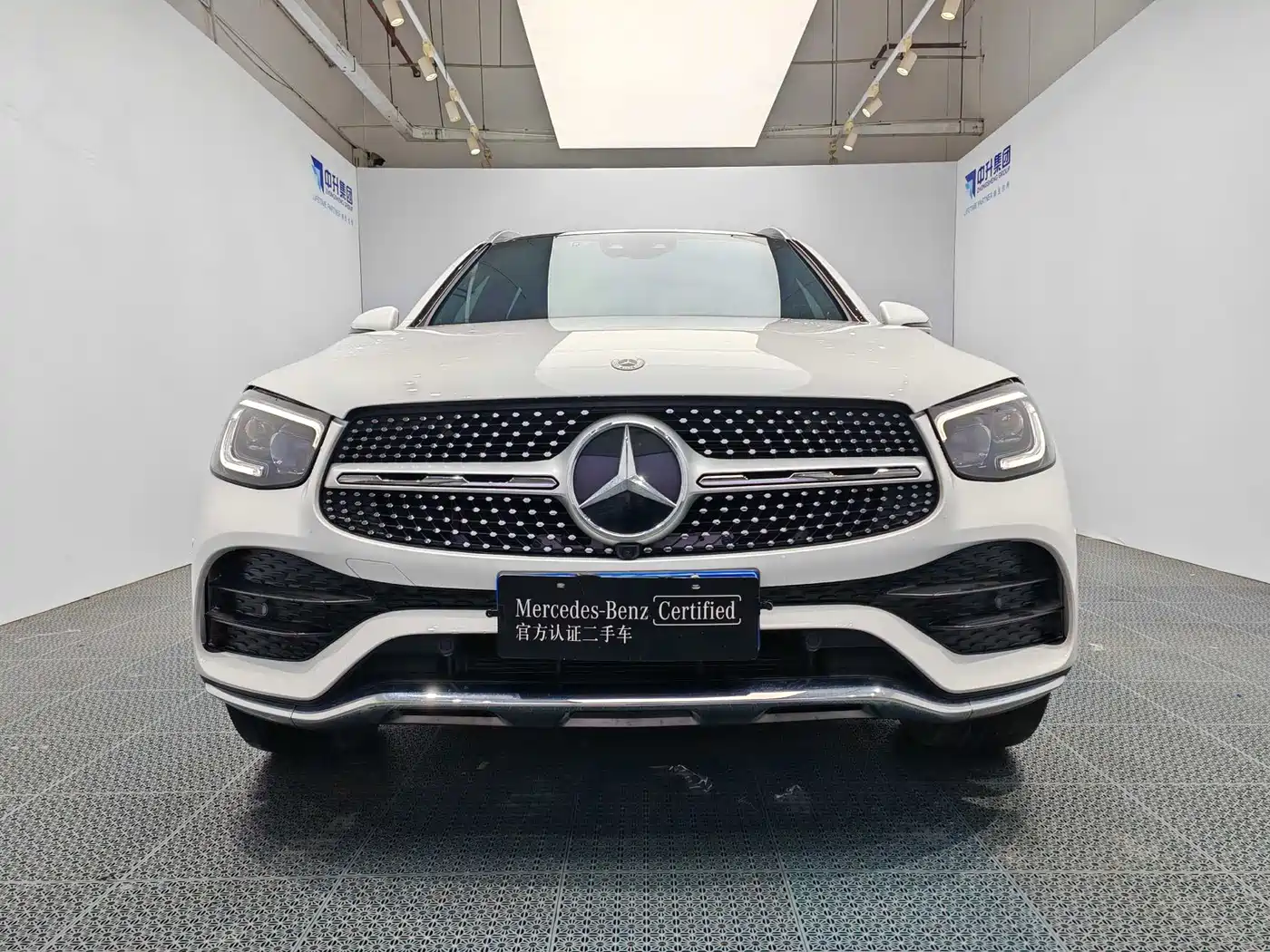 Mercedes-Benz GLC 2021 GLC 300 L 4MATIC Luxury фото 2