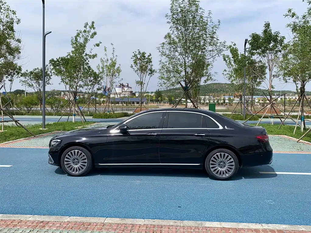 Mercedes-Benz E-Class 2023 Facelift E 300 L Fashion фото 7