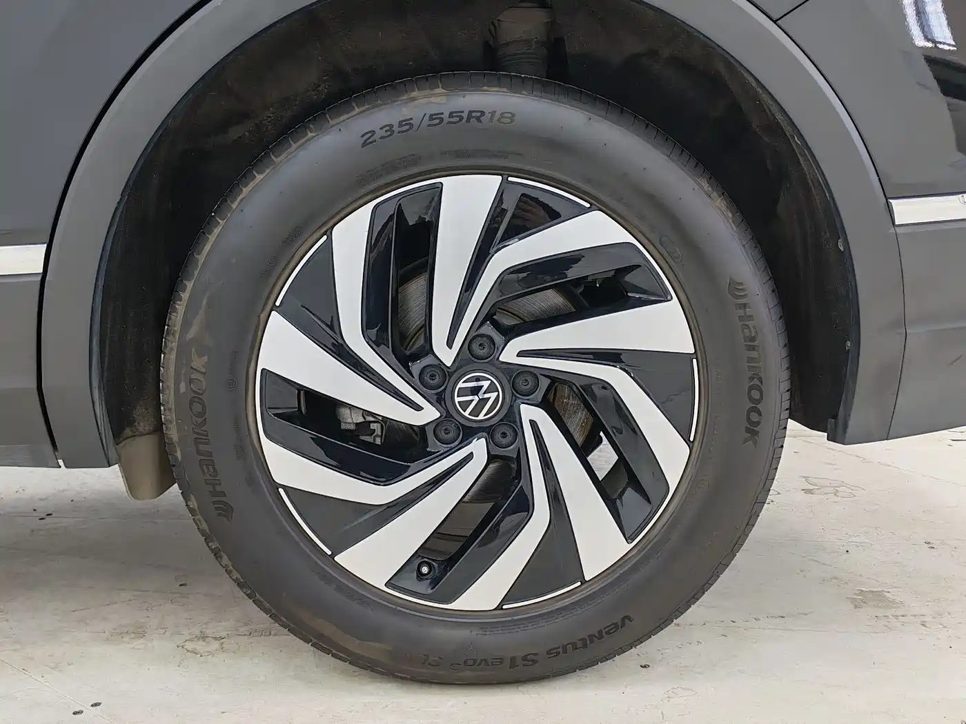 Volkswagen Tiguan L 2023 280TSI 2WD Trend Limited Edition фото 16