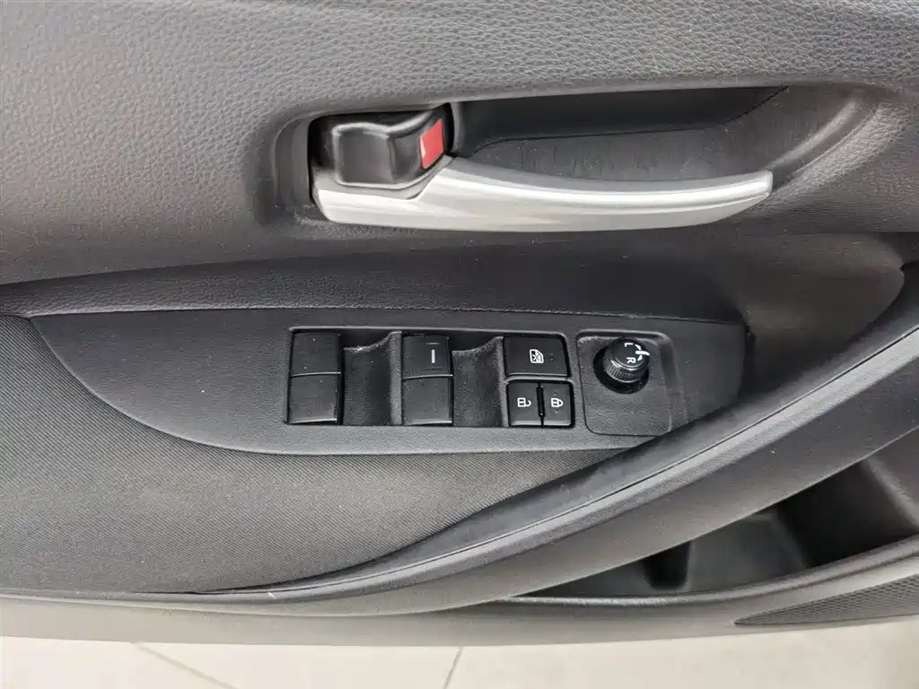Toyota Levin 2023 Smart Hybrid 1.8L Leading Edition фото 9
