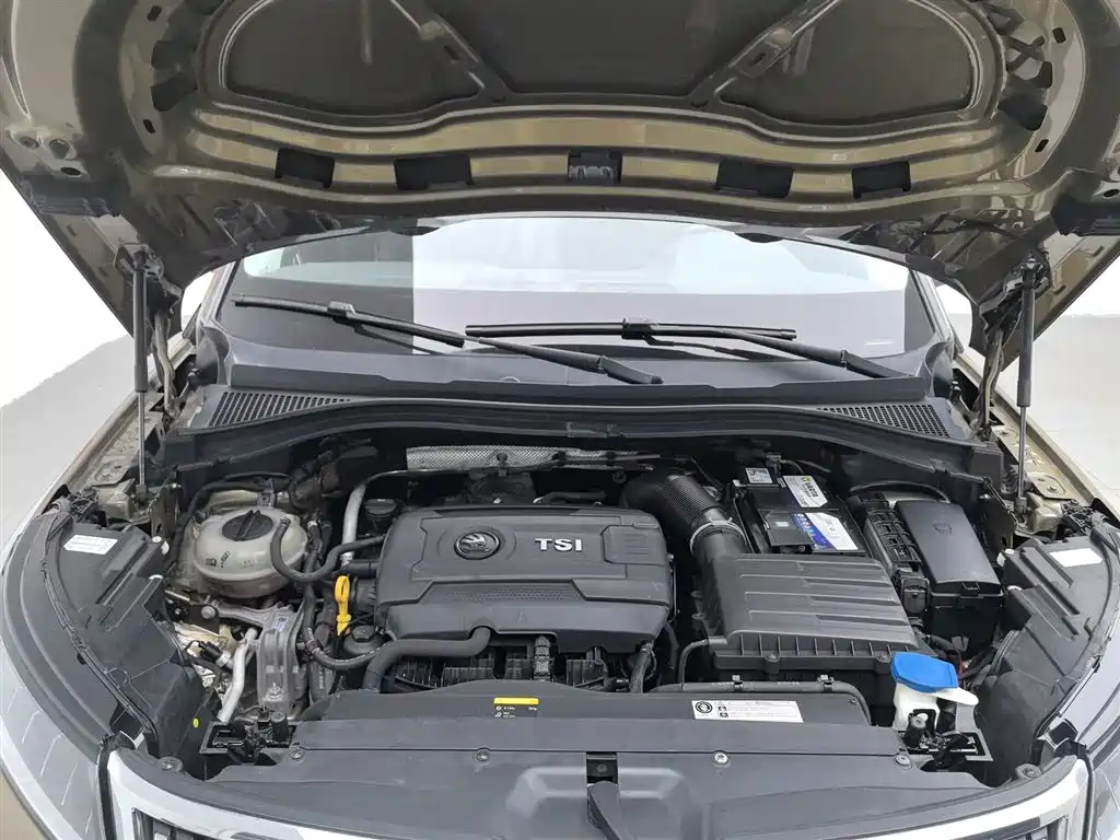 Škoda Kodiaq 2017 TSI330 5-seater 2WD Luxury Edition фото 6