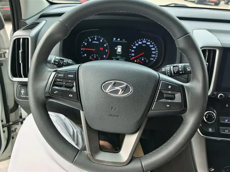 Hyundai Beijing Hyundai ix35 2019 2.0L Automatic 2WD Zhiyong·Enjoy China V фото 15