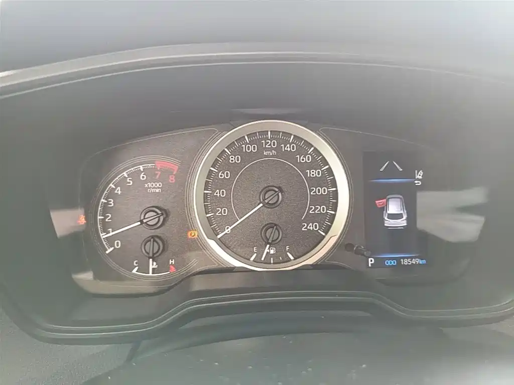 Toyota Corolla Cross 2022 2.0L Pioneer Edition фото 12
