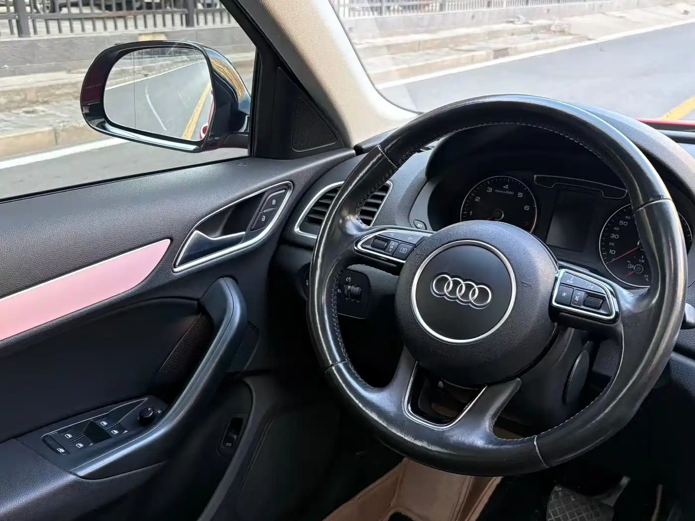 Audi Q3 2016 35 TFSI Fashion фото 8