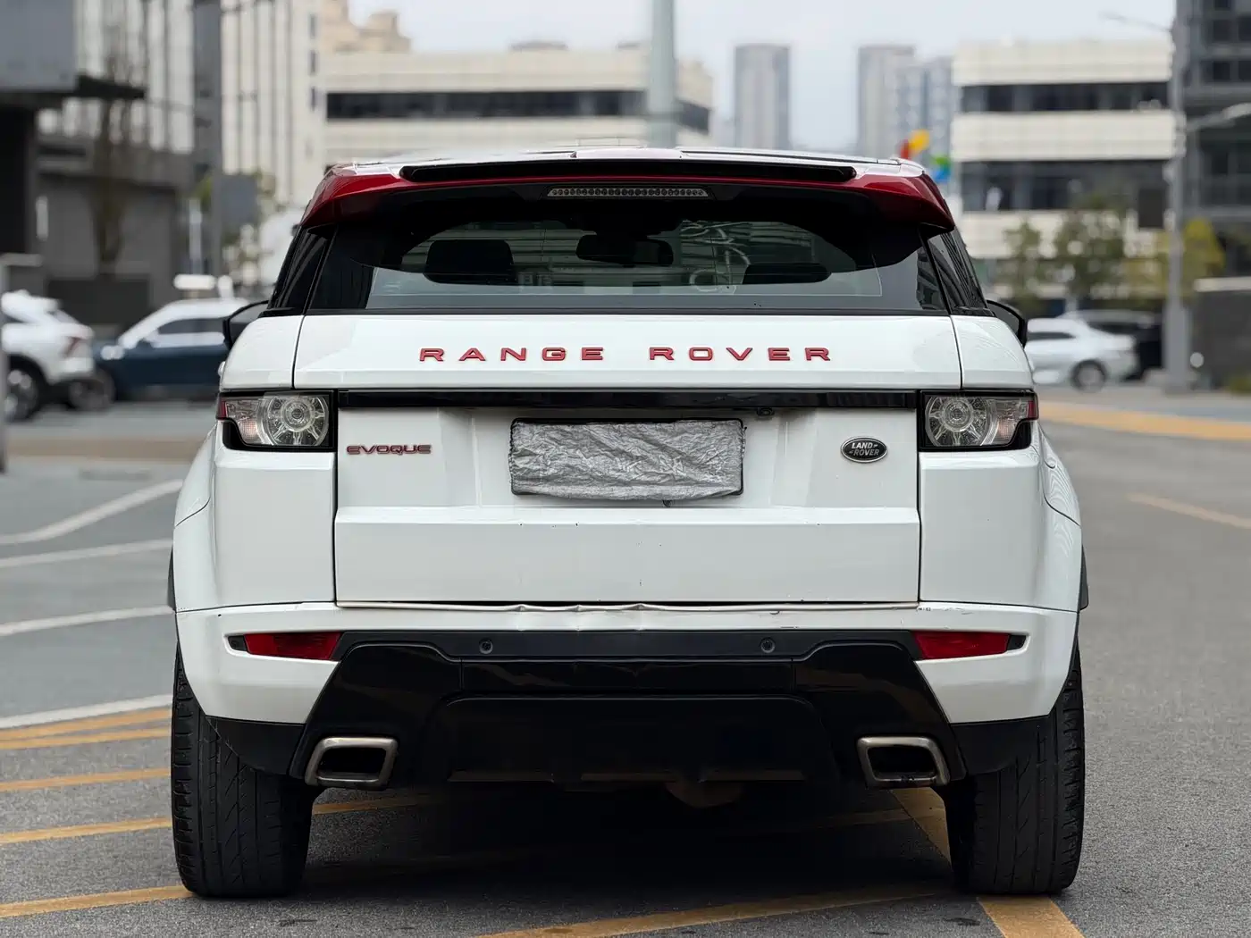 Land Rover Range Rover Evoque (Import) 2015 2.0T NW8 Brit Limited Edition фото 8