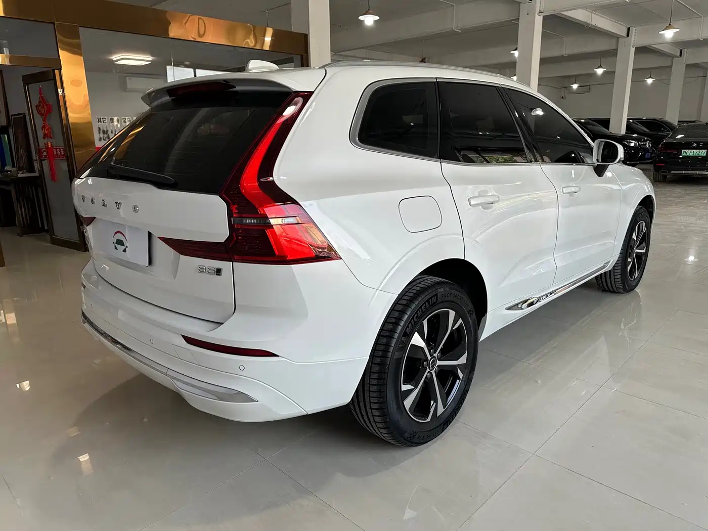 Volvo XC60 2026 Model B5 AWD Smart Elite Luxury фото 6