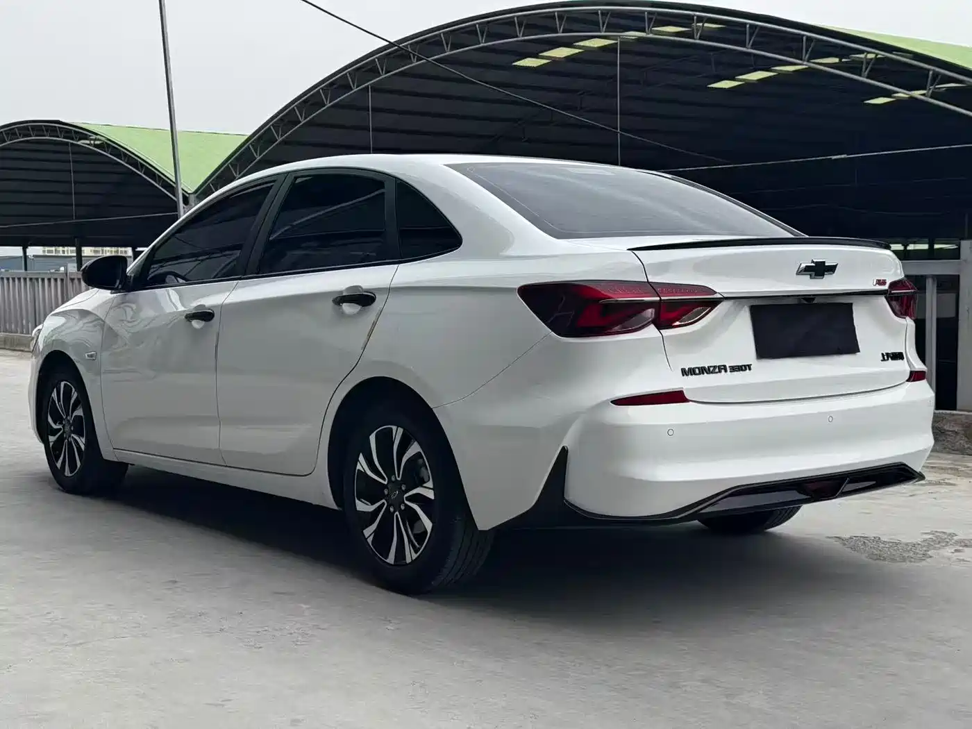 Chevrolet Monza 2022 Mild Hybrid RS 330T Automatic Comfort Edition фото 4