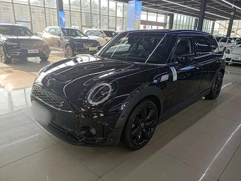 Фото 1 - MINI CLUBMAN