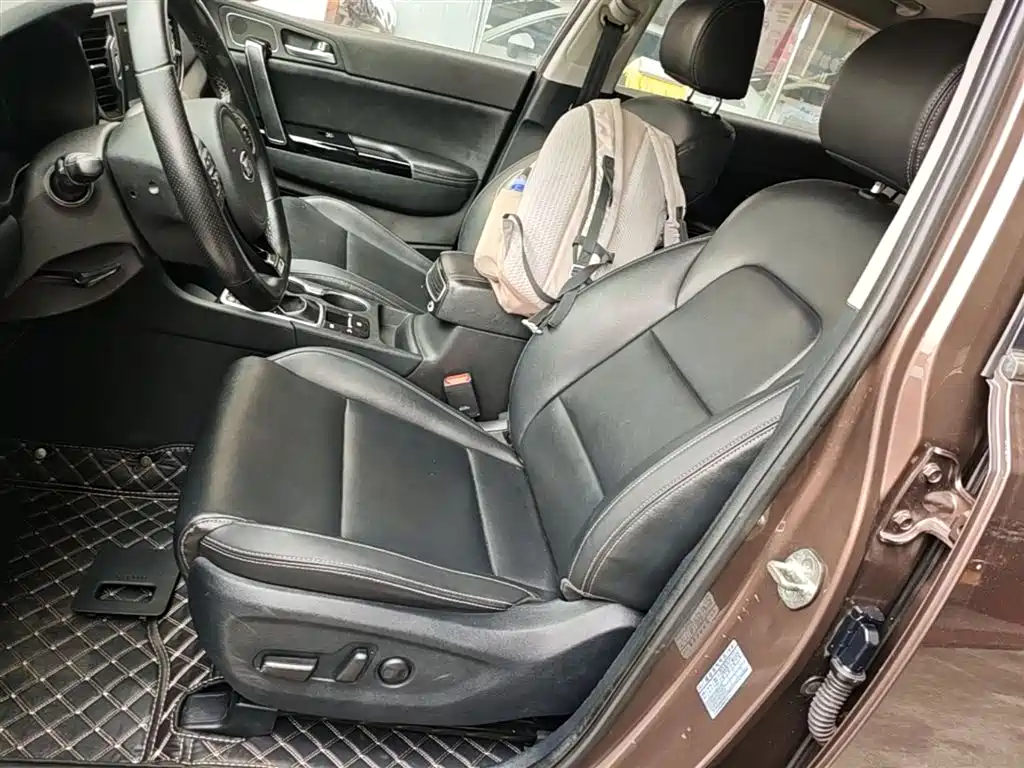KIA KX5