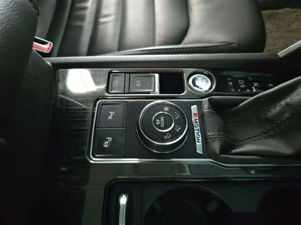 Volkswagen Teramont 2017 530 V6 4WD Flagship Edition фото 20