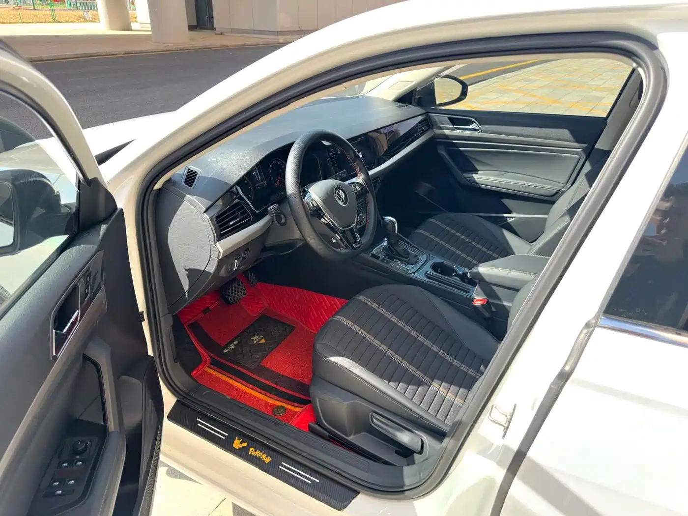 Volkswagen Lavida 2021 1.5L Auto Comfort Edition фото 4
