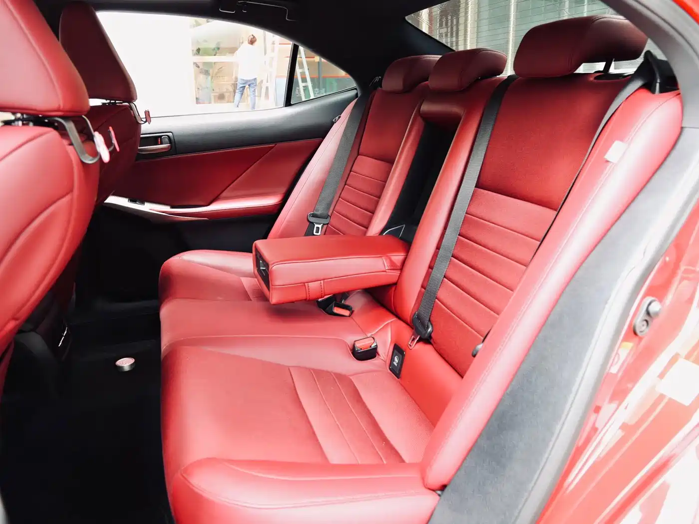 Lexus IS 2017 300 F SPORT фото 11
