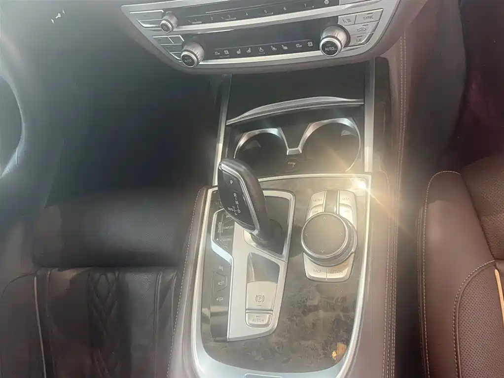 BMW 7 Series 2016 730Li Luxury фото 11