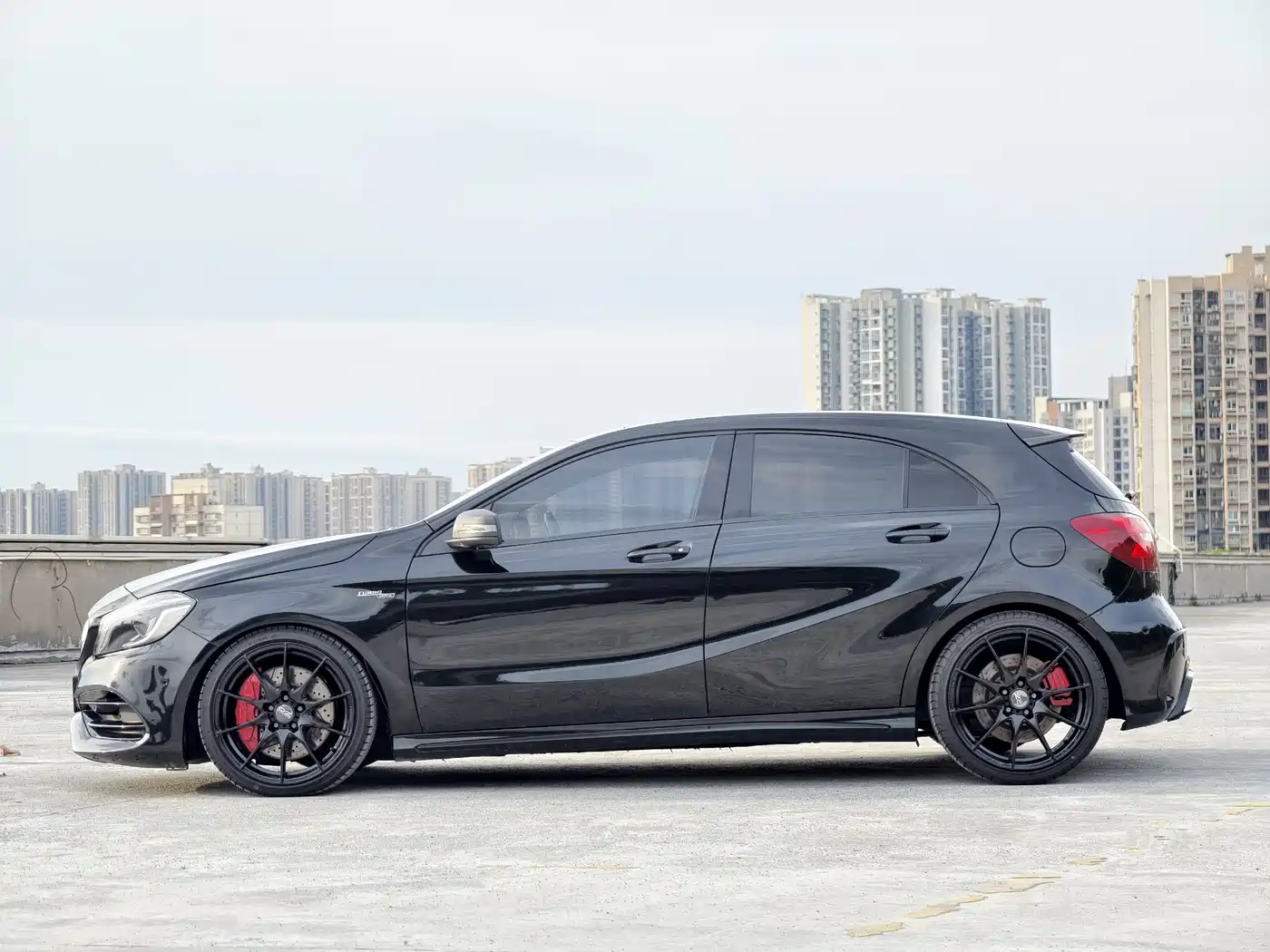 Mercedes-Benz A-Class AMG (Import) 2017 Facelift AMG A 45 4MATIC фото 24