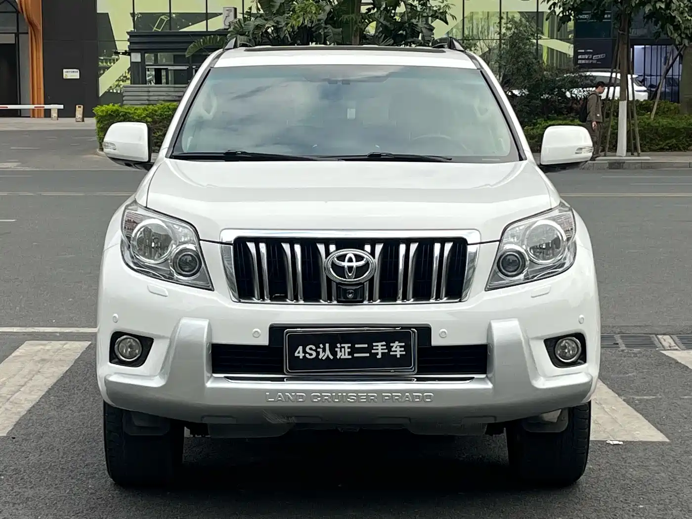 Toyota Prado 2010 4.0L Automatic VX NAVI фото 2