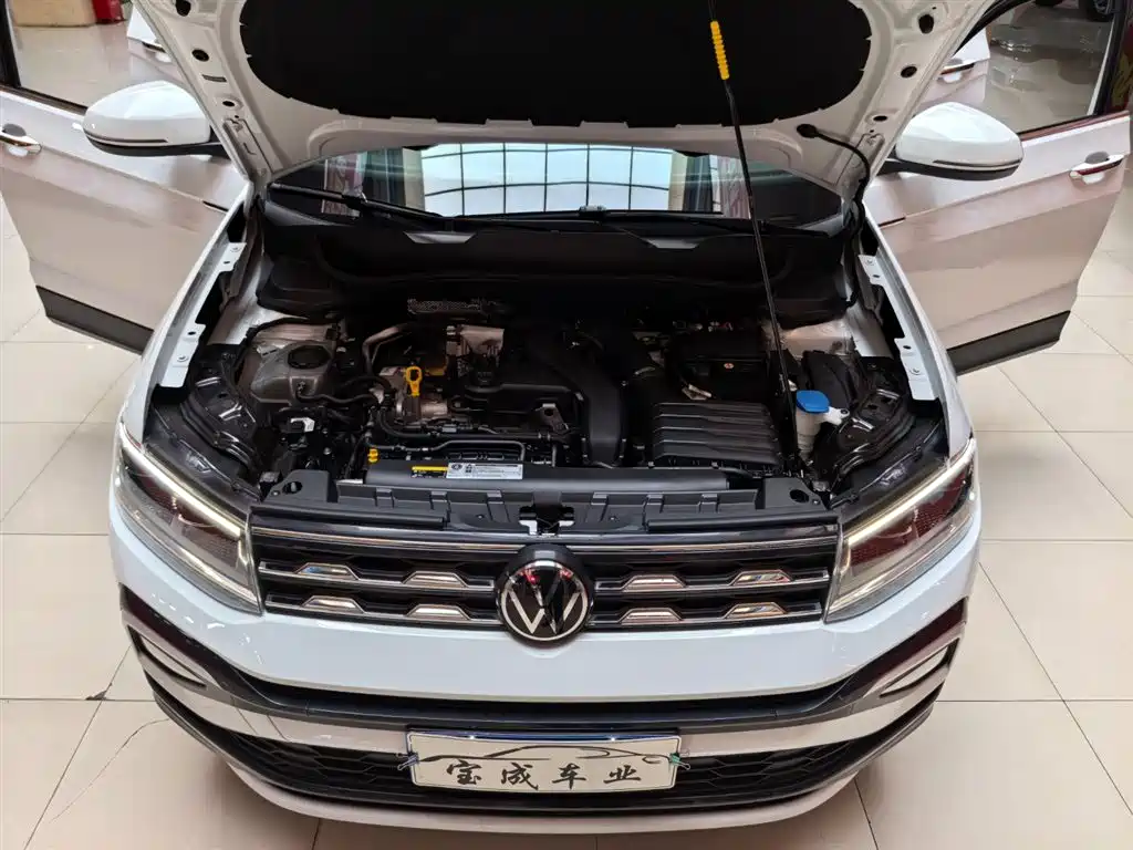 VOLKSWAGEN TU KAI