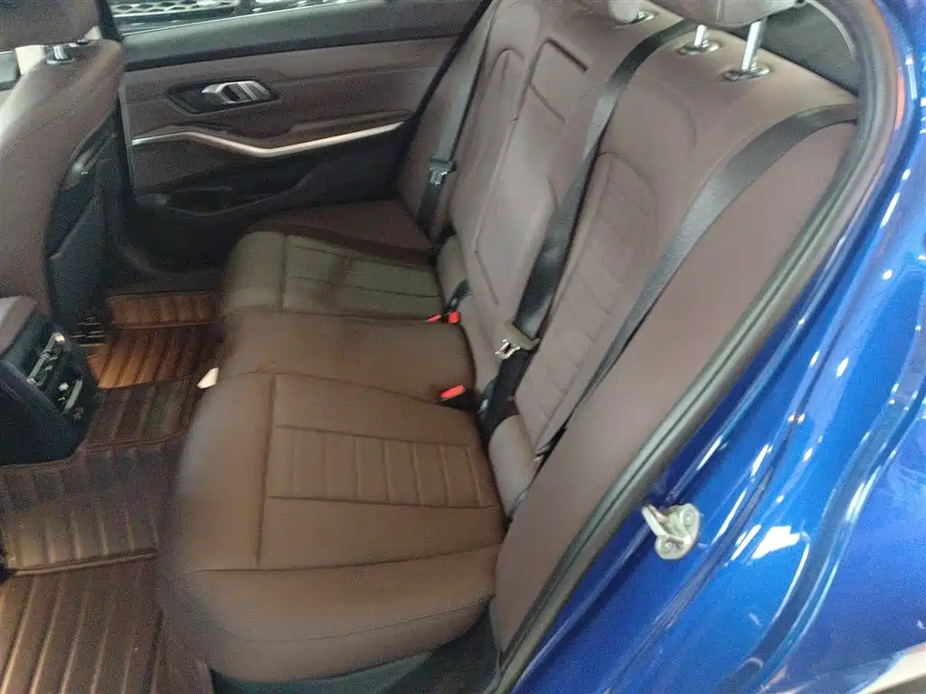 BMW 3 Series 2020 320Li M Sport Package фото 17