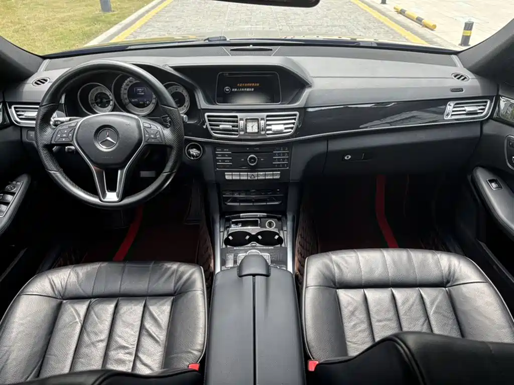 Mercedes-Benz E-Class 2015 E 320 L Sport фото 17