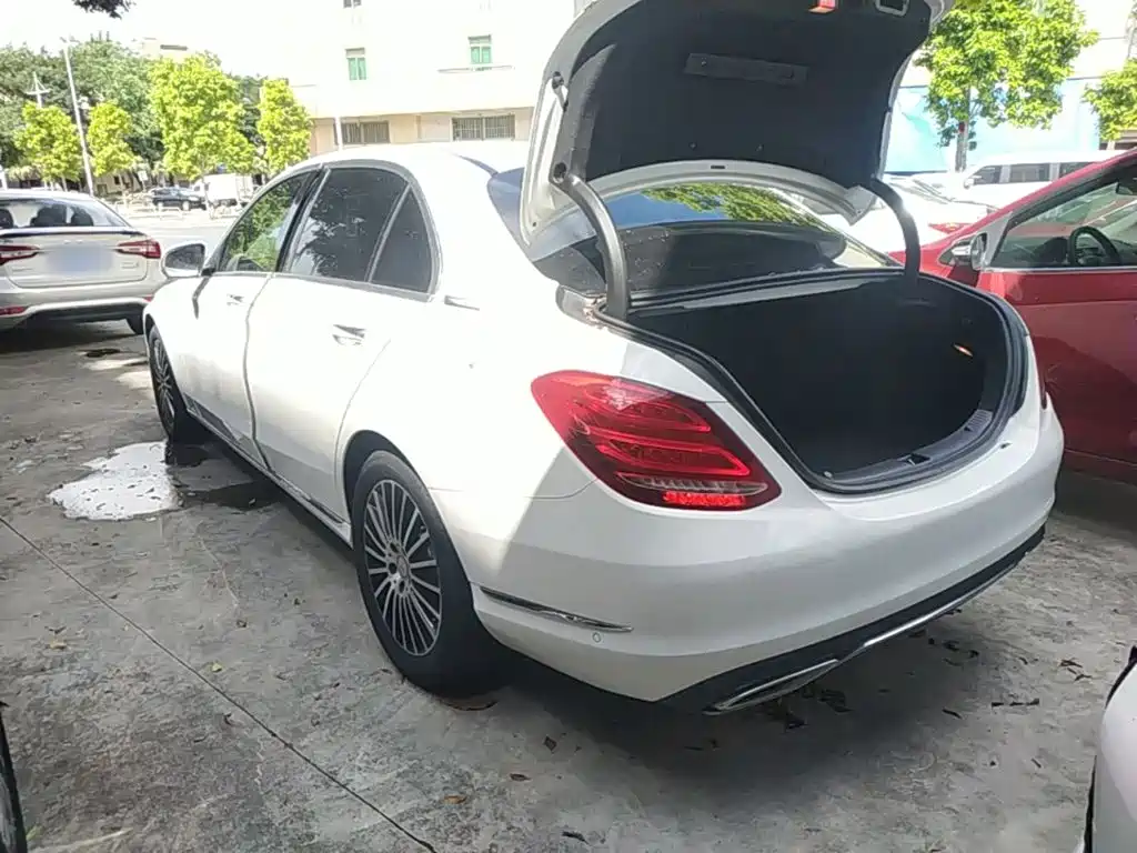 Фото 5 - Mercedes-Benz C-Class