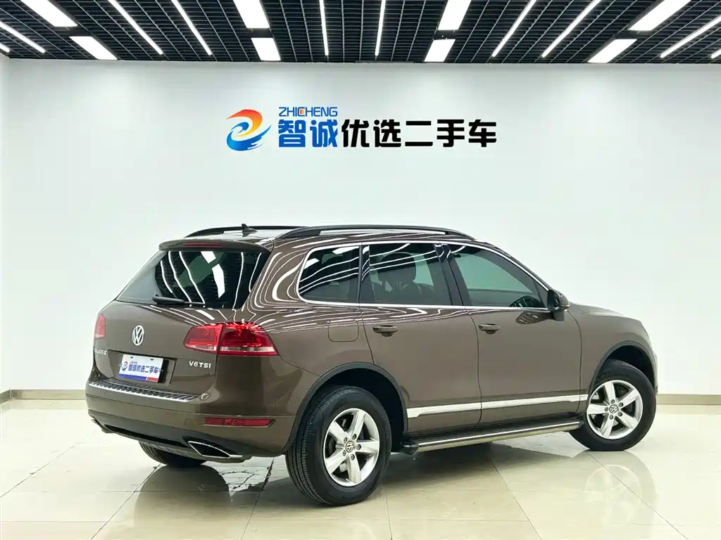 Volkswagen Touareg 2011 3.0TSI Comfort фото 19