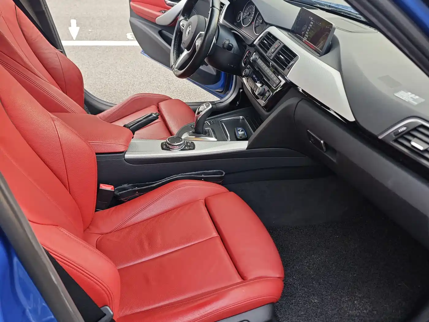 BMW 3 Series 2016 328i M Sport фото 6