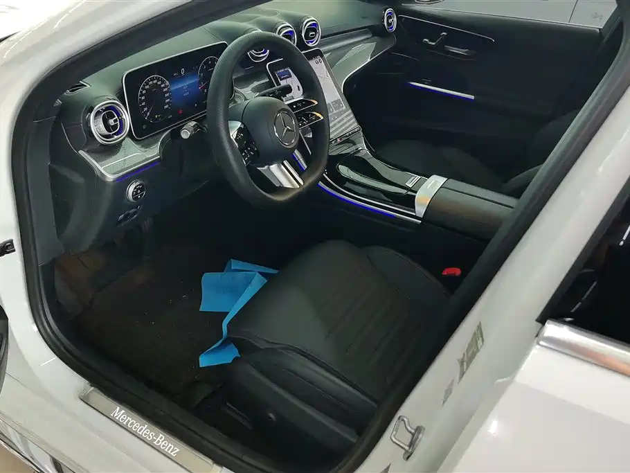 Mercedes-Benz C-Class 2023 Facelift C 260 L Sport Edition фото 9