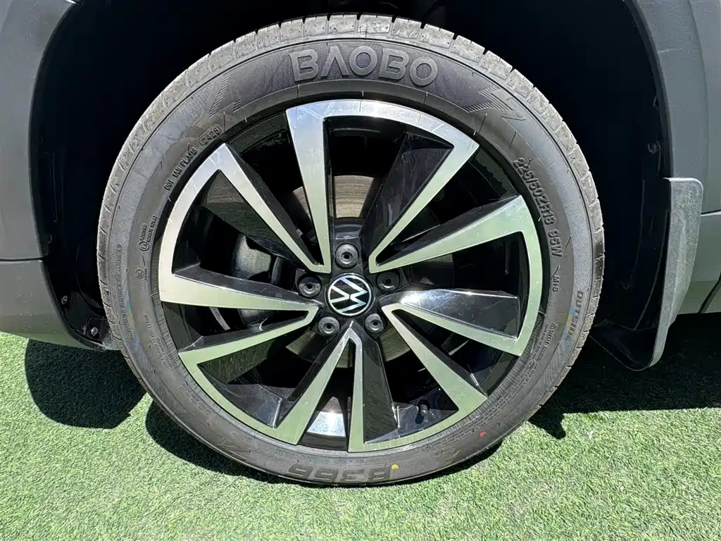 Volkswagen Tharu 2021 Model 280TSI 2WD Luxury Edition фото 25
