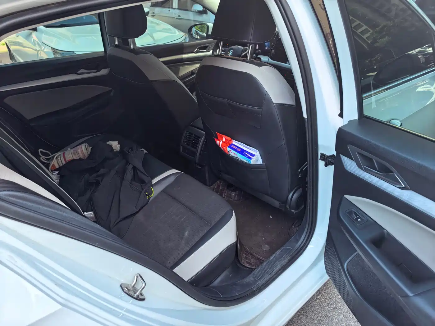 Volkswagen Golf 2023 Facelift 280TSI DSG Pro фото 11