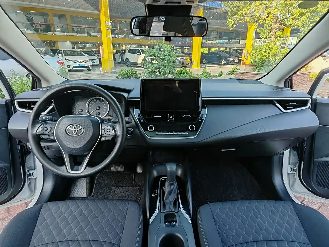 Toyota Allion 2022 2.0L Elite Edition фото 12