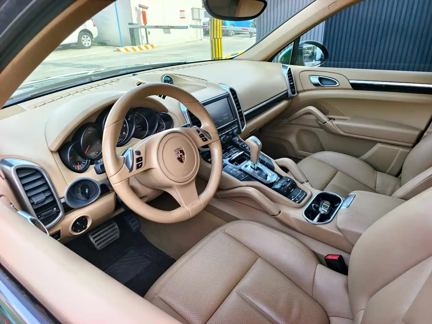 Porsche Cayenne 2011 Cayenne 3.0T фото 8