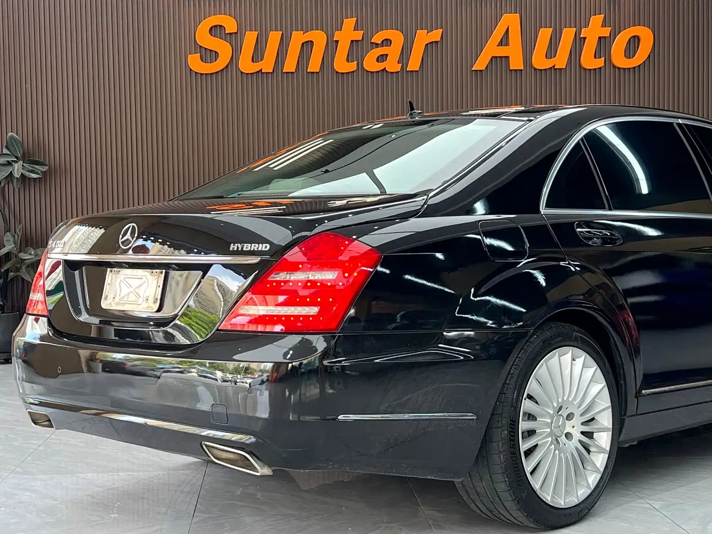 Mercedes-Benz S-Class 2010 Model S 400 L HYBRID фото 19