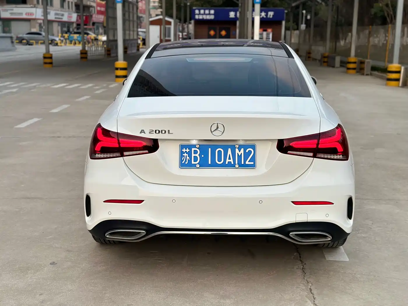 Mercedes-Benz A-Class 2019 Facelift A 200 L Sports Sedan фото 5