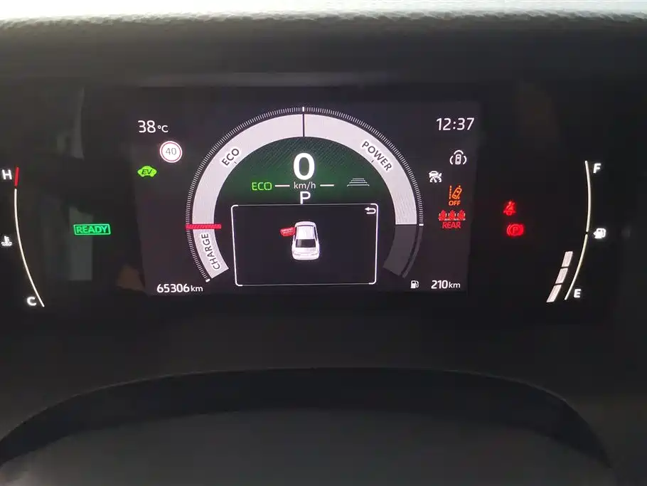 Toyota Camry 2024 Hybrid 2.0HGVP Luxury Edition фото 14