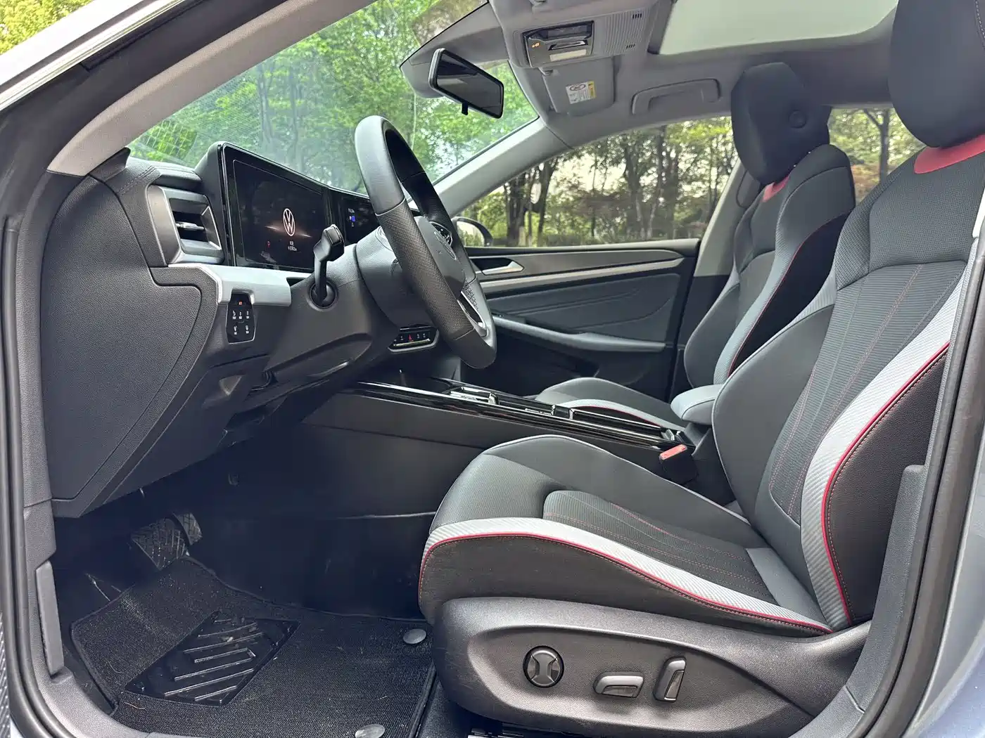 Volkswagen Lamando 2022 Lamando L 280TSI DSG Cool Edition фото 4