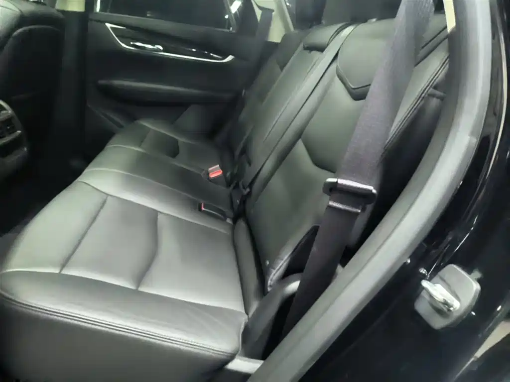Cadillac XT5 2018 25T Luxury фото 17