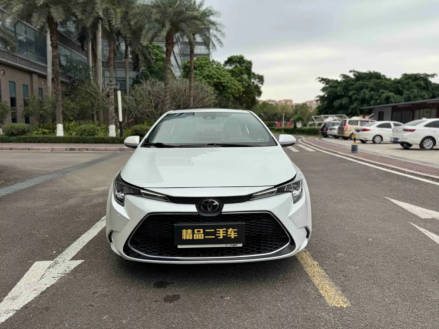 Toyota Levin 2021 185T CVT Luxury Edition фото 2