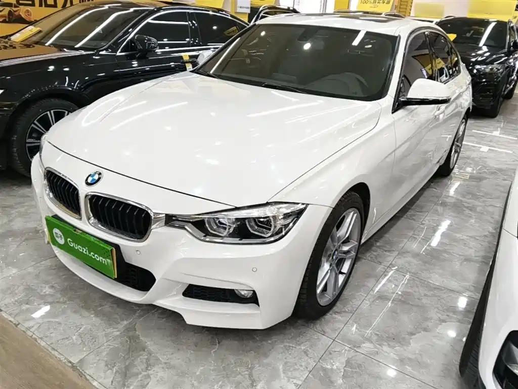 BMW 3 Series 2019 320i M Sport Package фото 2