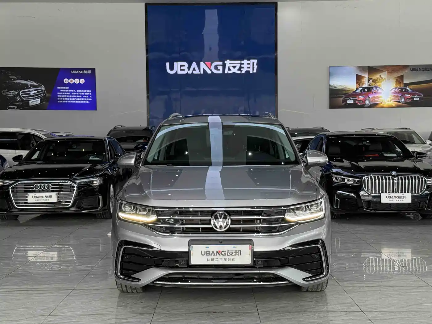 Volkswagen Tiguan L 2022 330TSI Auto 2WD R-Line Premium Edition фото 2