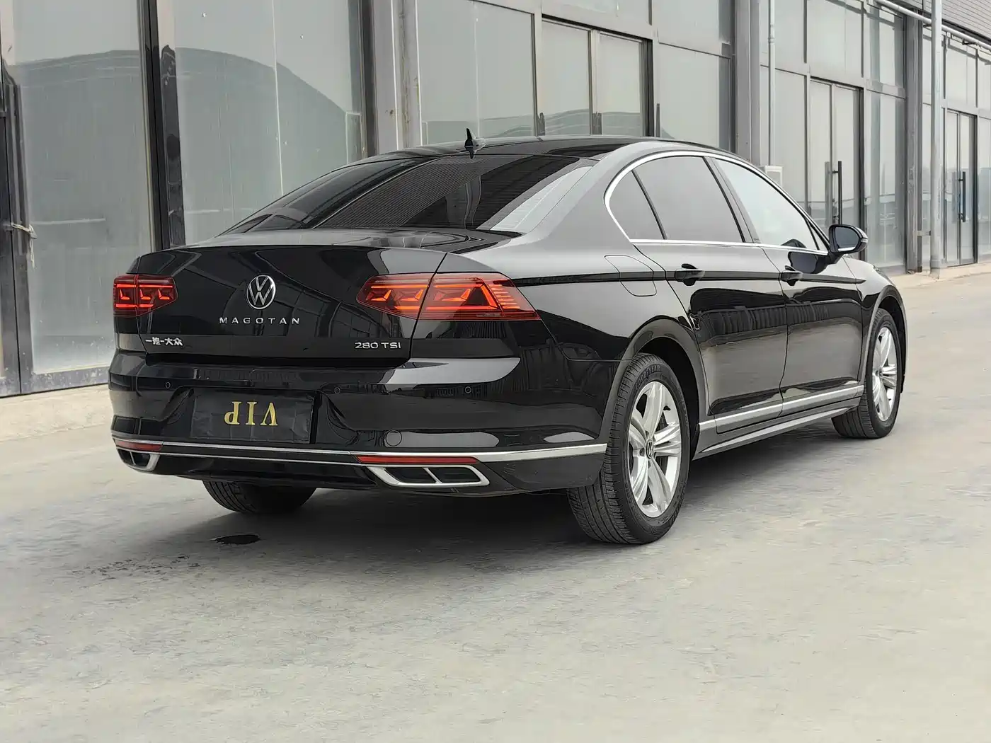 Volkswagen Magotan 2024 2 Million Units Public Sharing Edition 280TSI DSG Comfort фото 5
