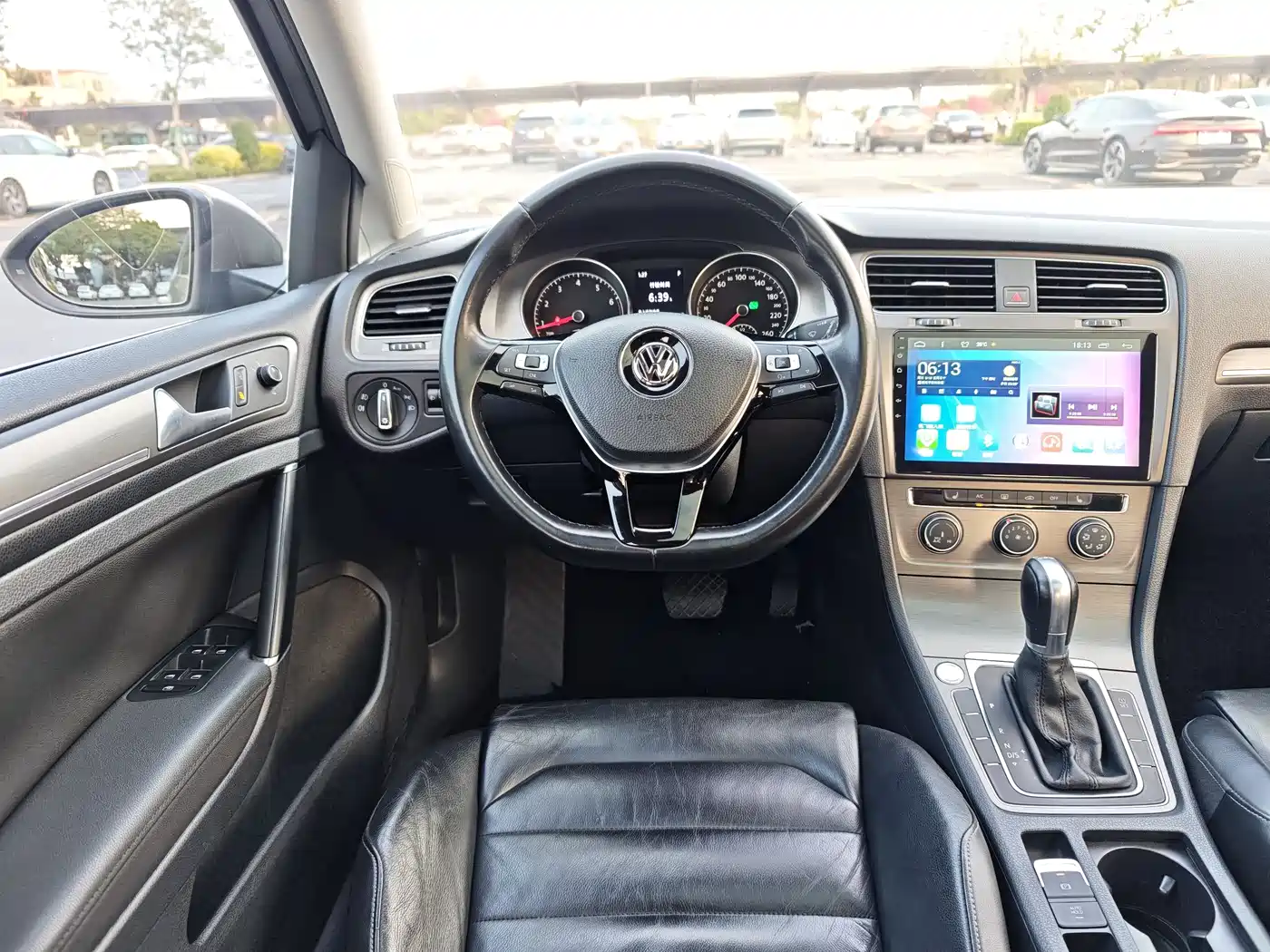 Volkswagen Golf 2015 1.4TSI Automatic Luxury фото 8