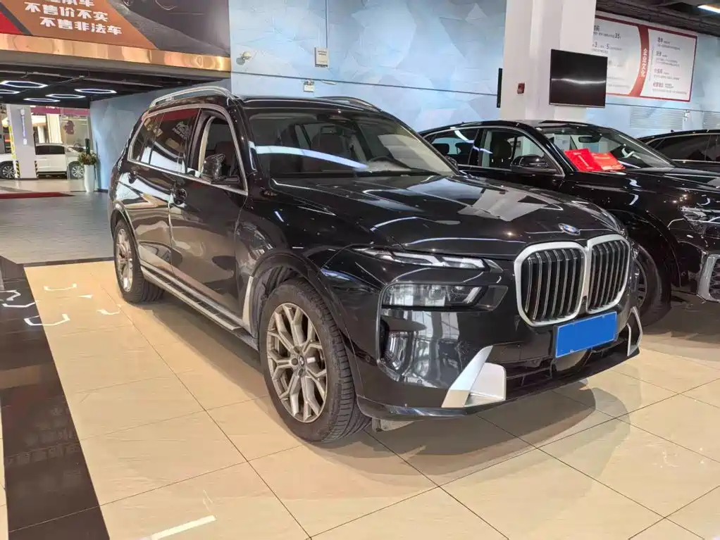 BMW X7 2025 2024 xDrive40i Leading Luxury Package