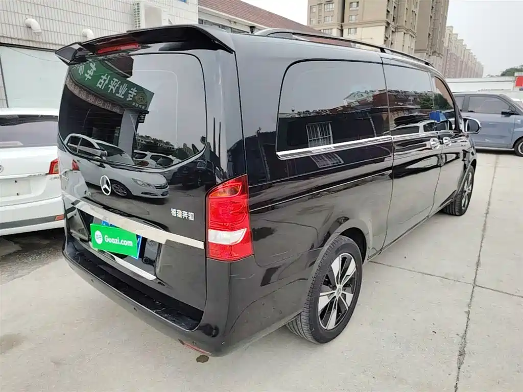 Mercedes-Benz Vito 2018 2.0T Business Edition China VI фото 7