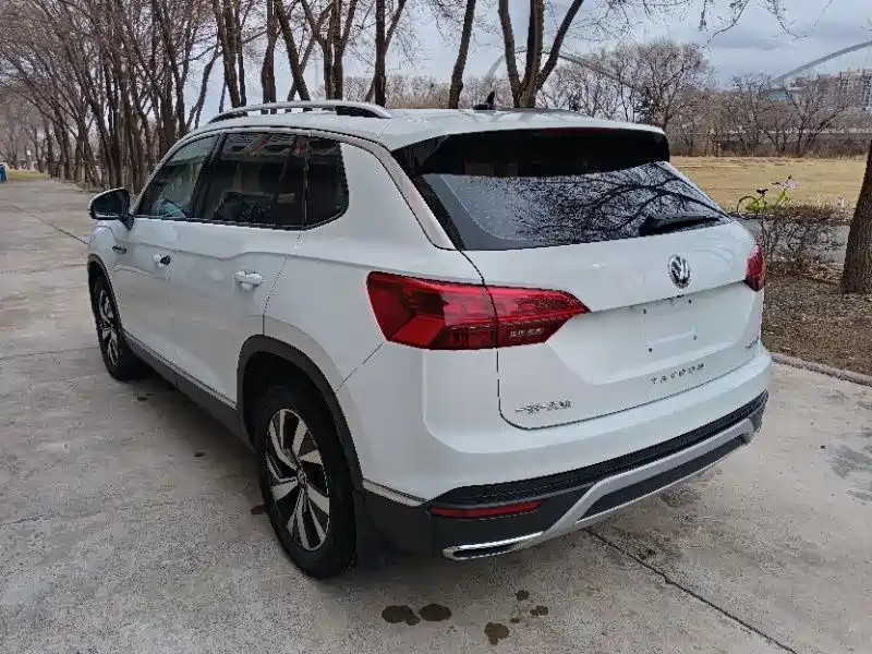 Volkswagen Tayron 2021 280TSI 2WD Luxury Smart Connect фото 6