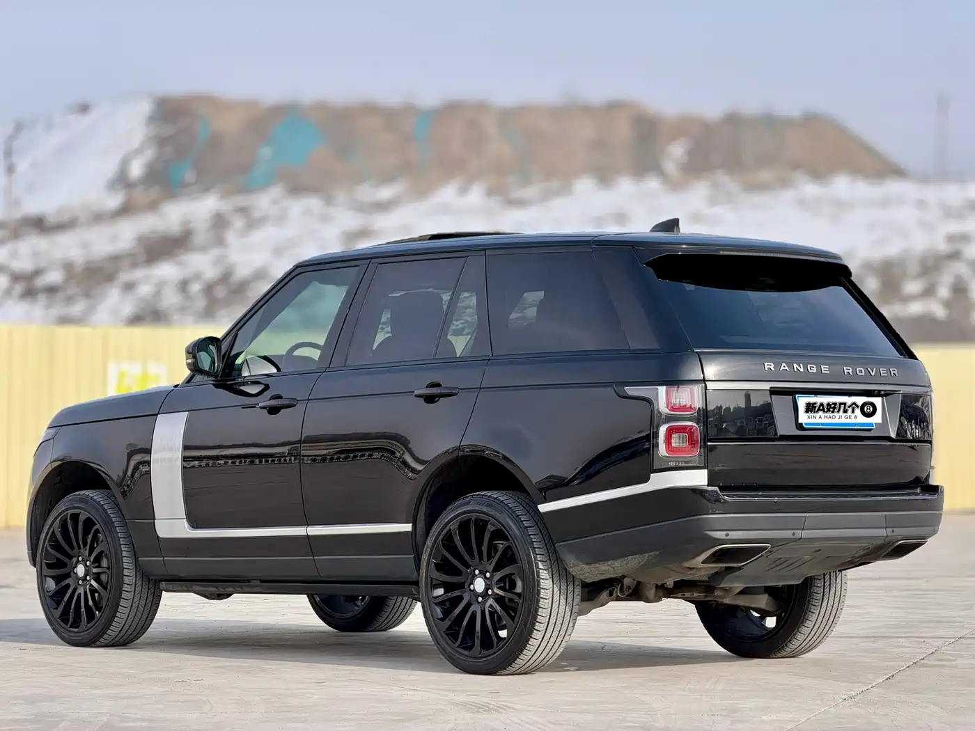 Land Rover Range Rover 2020 3.0 L6 Shengshi Edition фото 10