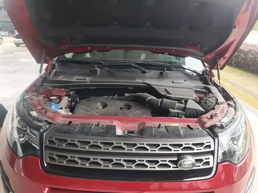 Land Rover Discovery Sport 2016 2.0T SE фото 20