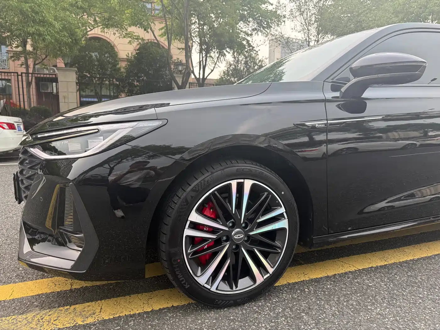 CHERY ARRIZO 8