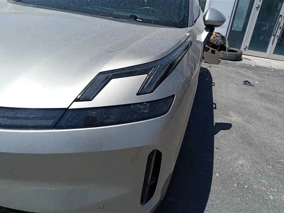 Lynk & Co 08 EM-P 2025 120km Long Range Halo фото 5