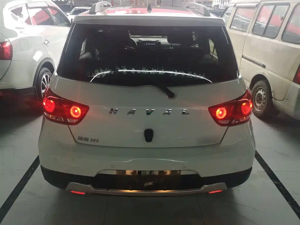 Haval H1 2016 Red Label 1.5L AMT Comfort фото 4