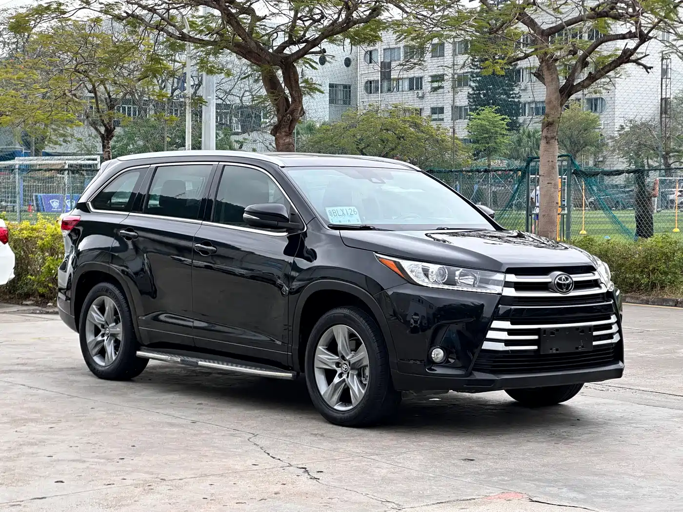 Toyota Highlander 2018 2.0T 2WD Luxury 7-Seater China VI фото 2